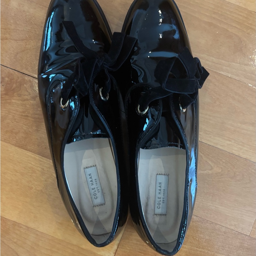 Cole Haan Black Leather shoes